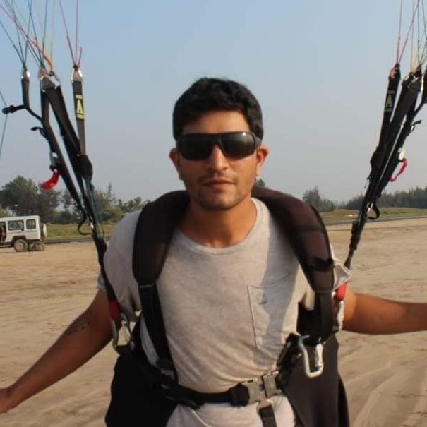Tauraez Mehta - Team Flying Safari