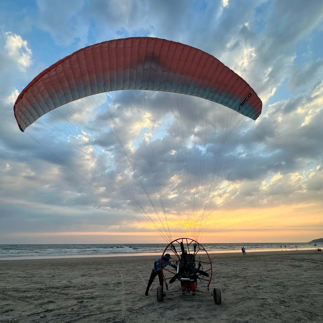 Coastal paramotor flight