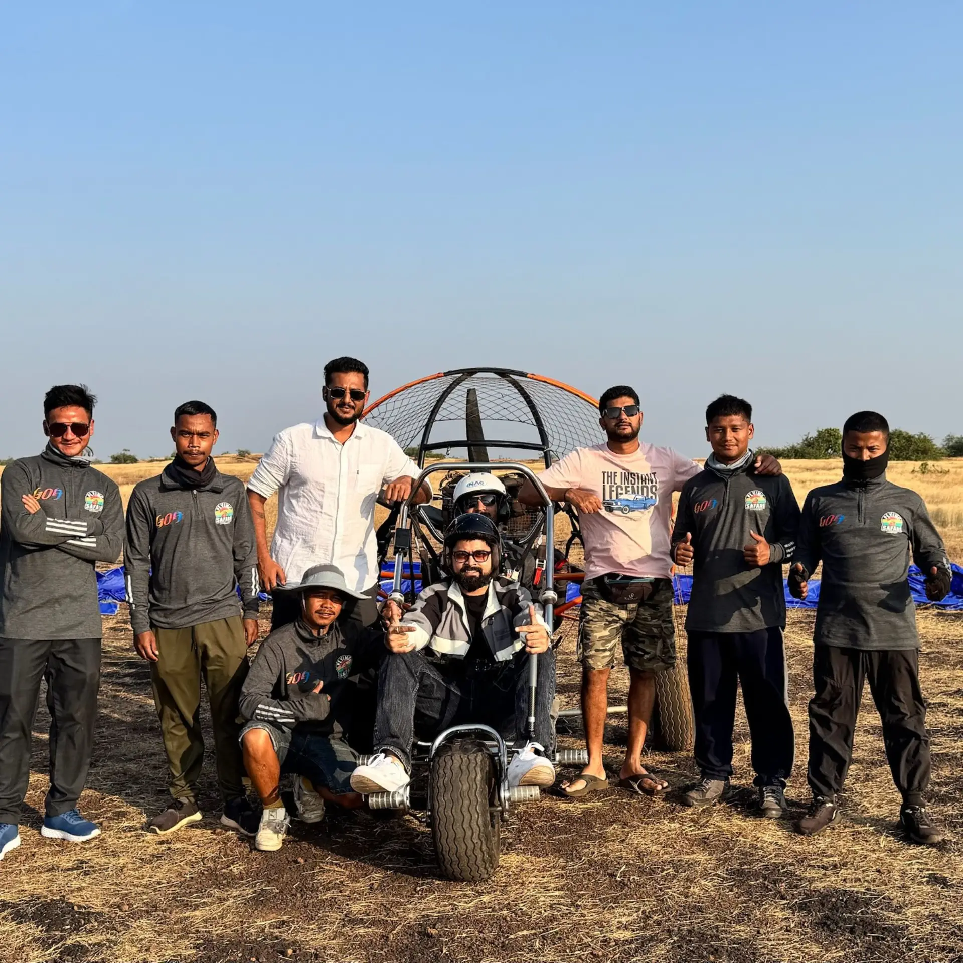 Kushal Mistry clicks with flying safari team